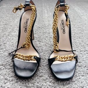 Excellent quality, authentic, size 37 Tom Ford Leather high heels